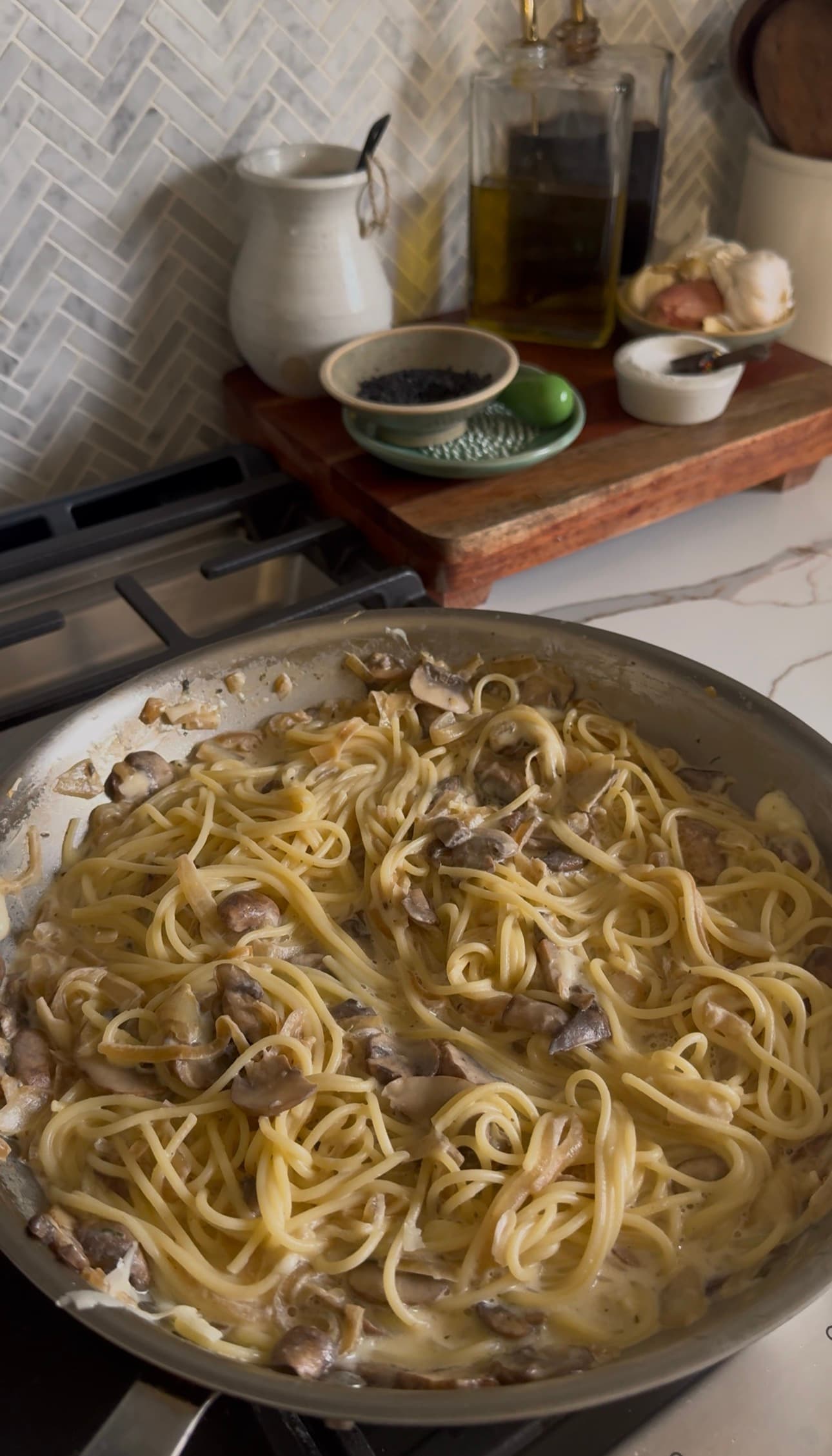 Quick Mushroom Boursin Pasta