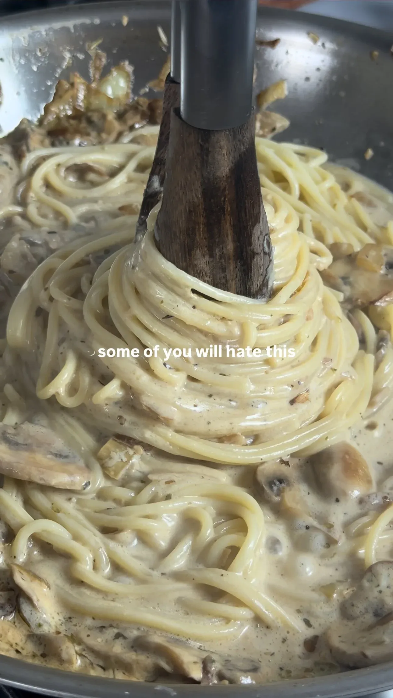 Creamy Mushroom Spaghetti